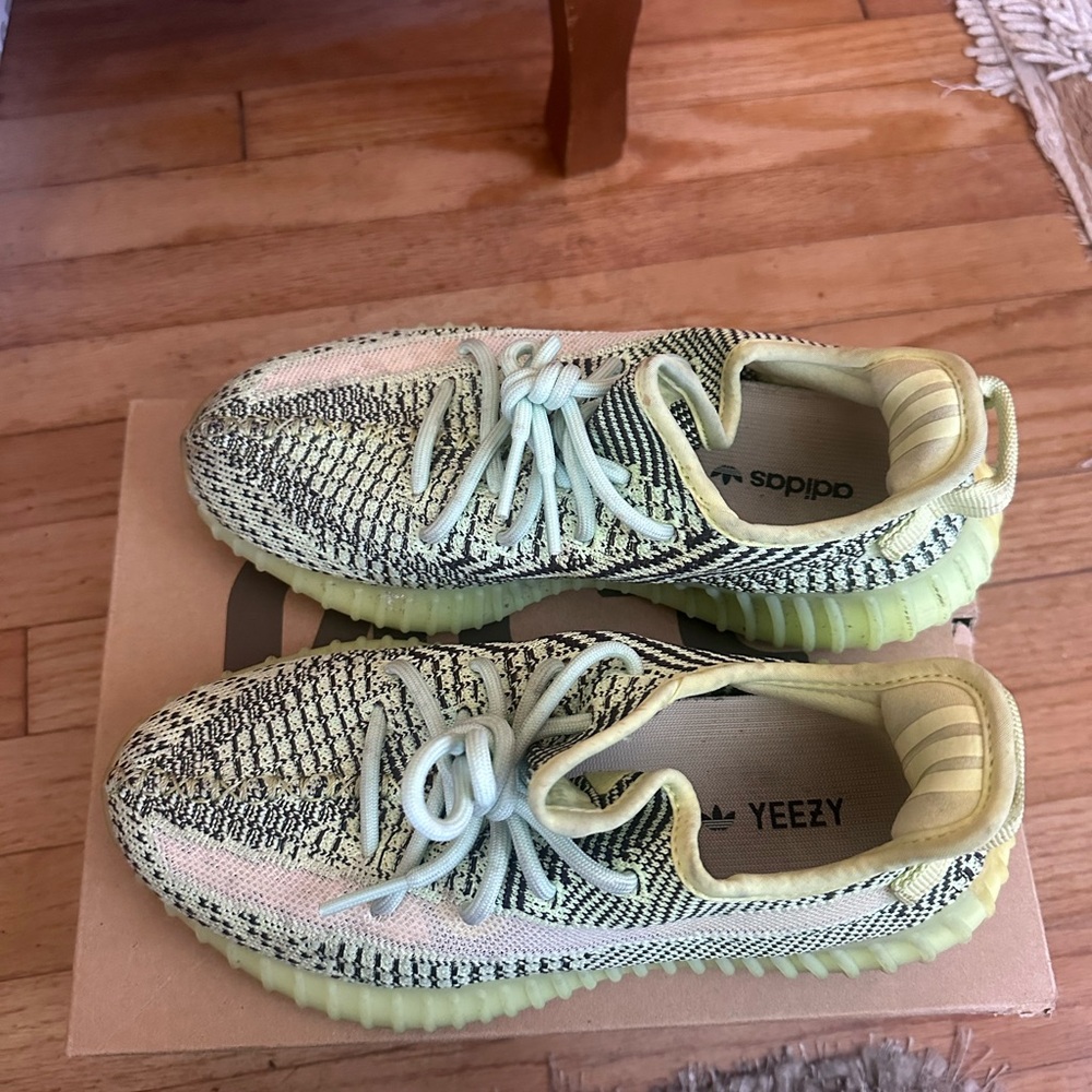 Yeezy 350 lime green and black